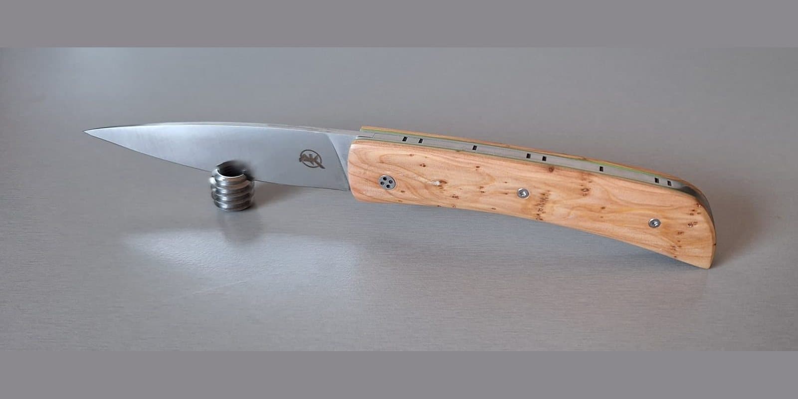 Barracuda 10 cm, Manche en cade, lame inox 14C28