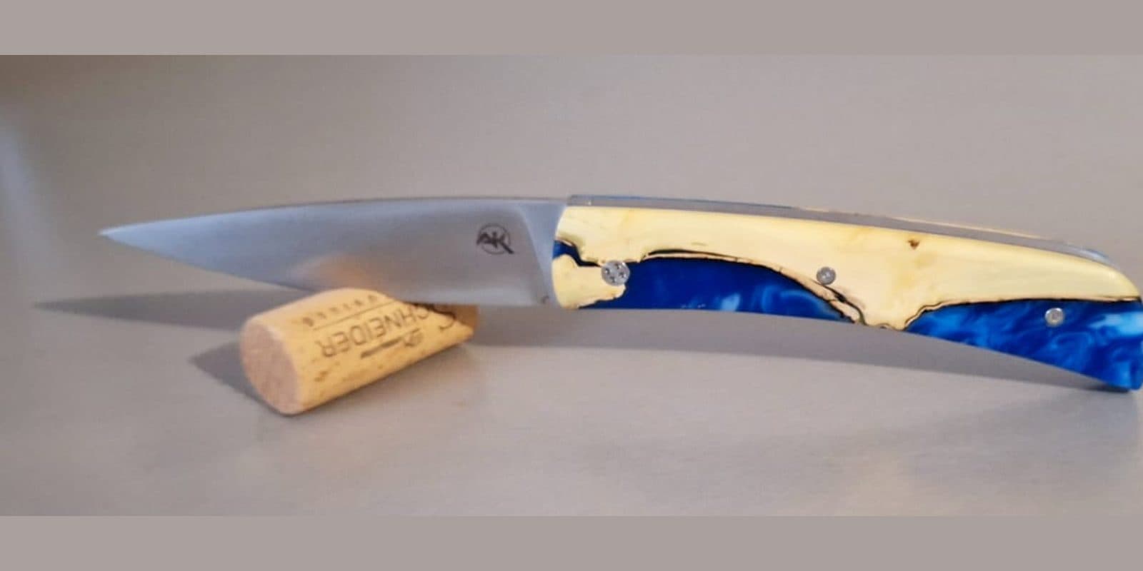 Barracuda grand modèle, Hybride résine et buis