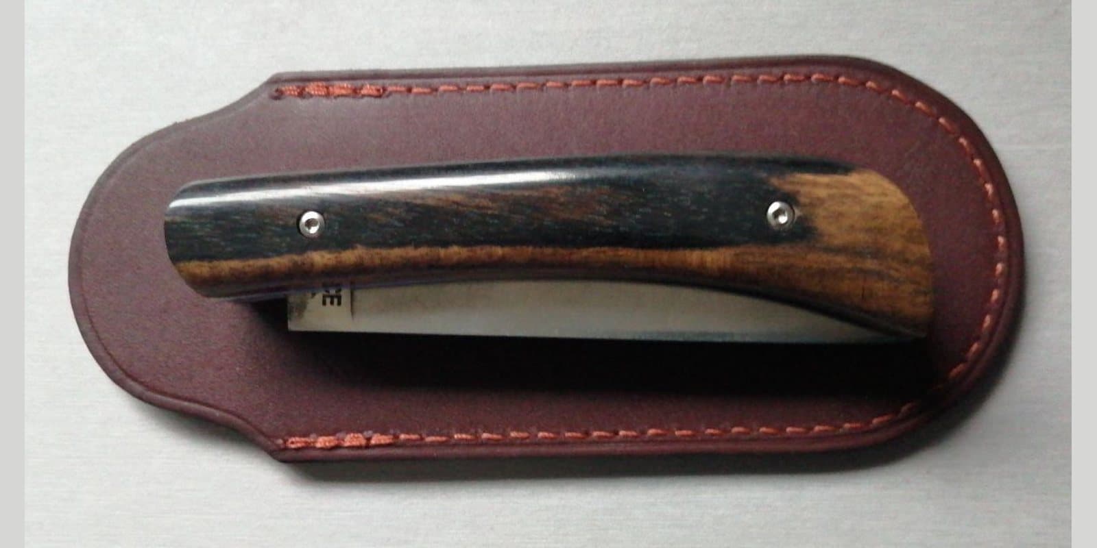 Couteau régional Mineur, Le couteau des Gueules noires, les mineurs du Nord de la France. Manche en ébène marbré