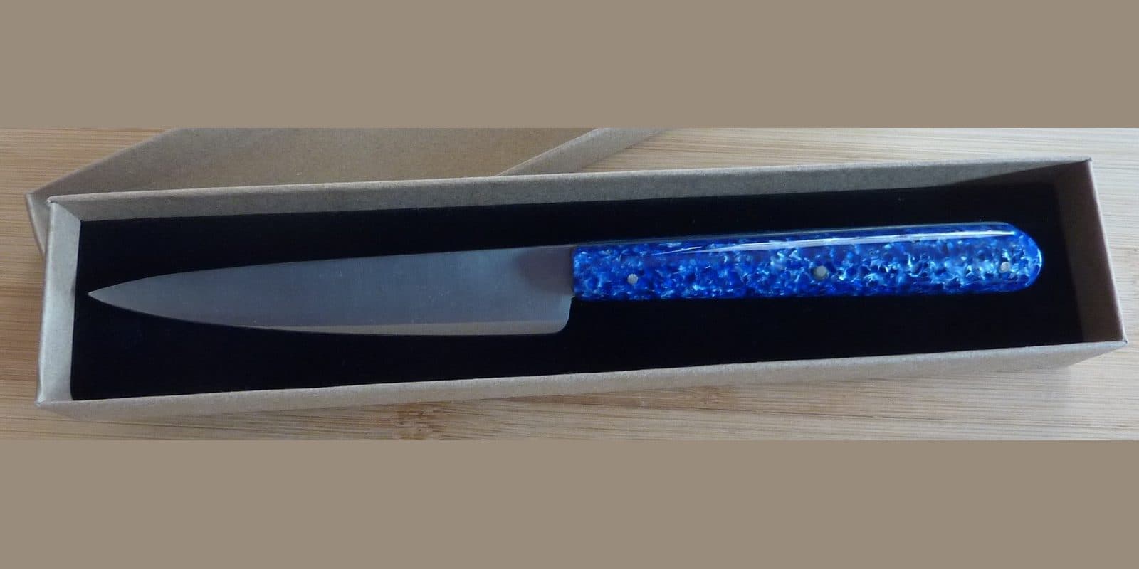 Couteau d'office 10 cm, Acrylique bleu électrique