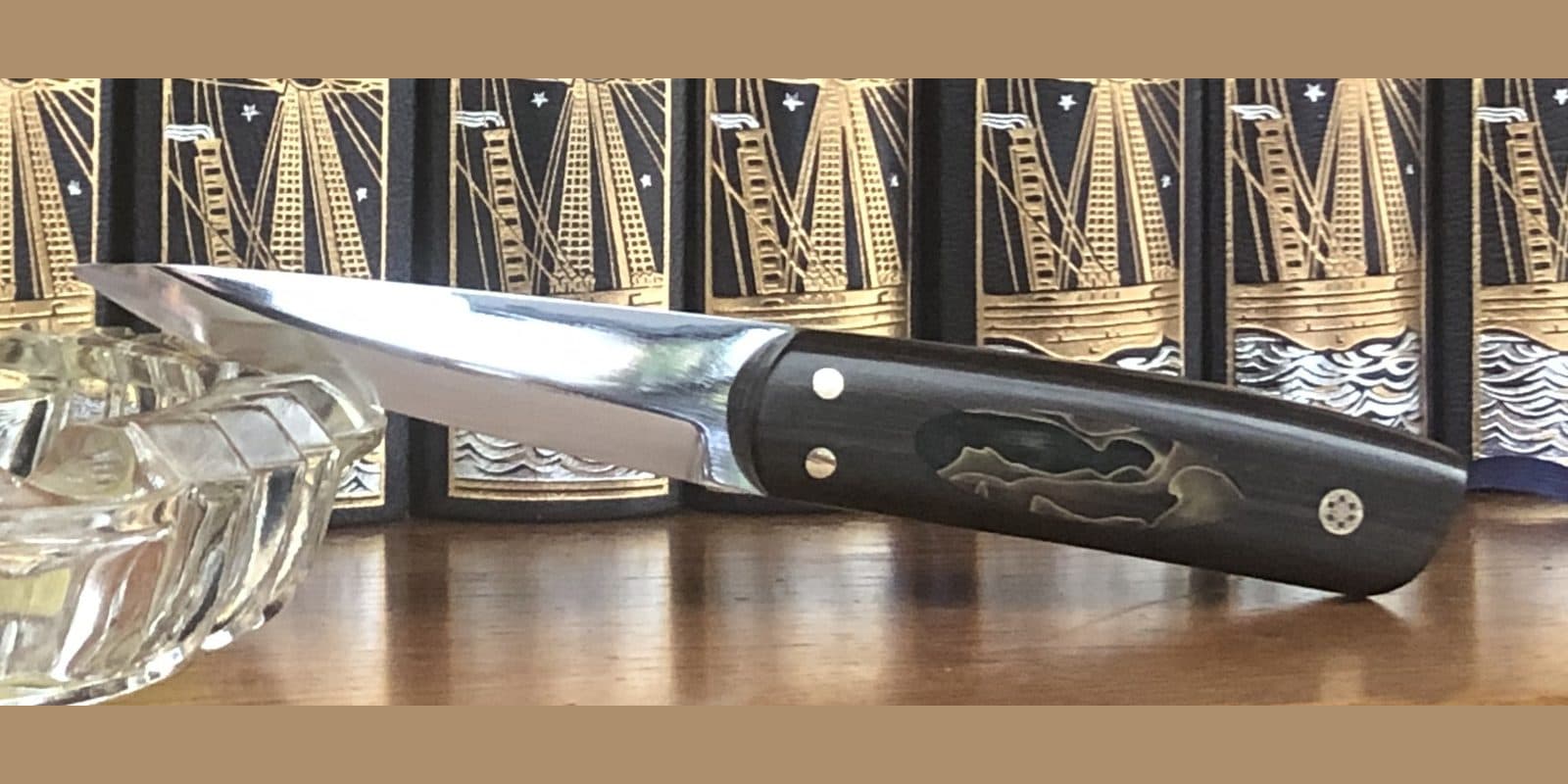Couteau outdoor, acier 80CRV2, Manche en ébène, incrustation résine